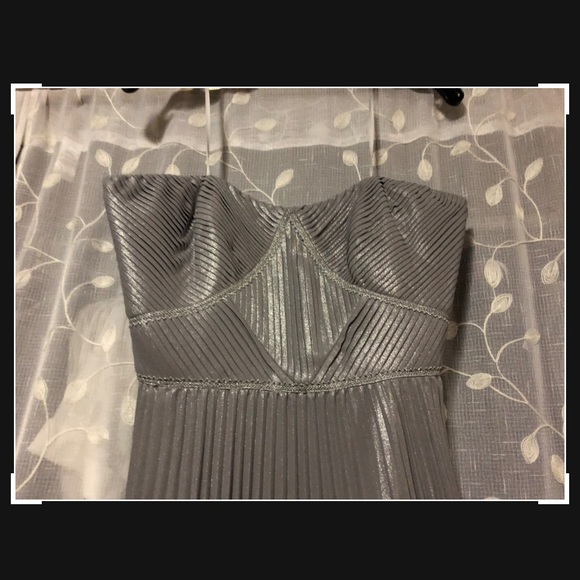 New Silver strapless Marchesa Notte gown Size 8 - Picture 7 of 8